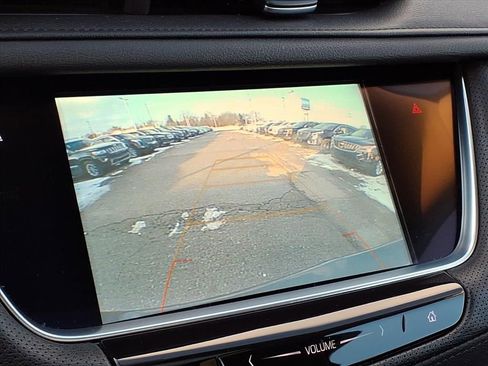 Used 2019 Cadillac XT5 Luxury image 23