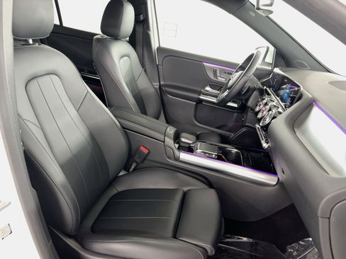 Used 2023 Mercedes-Benz GLA 250 image 31