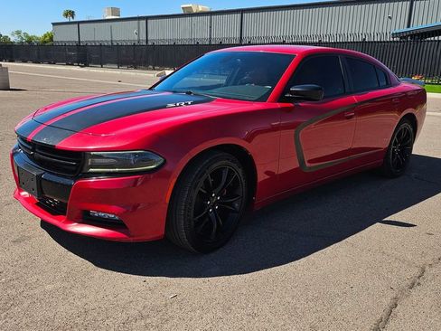 Used 2016 Dodge Charger SXT w/ Rallye Group RWD image 4