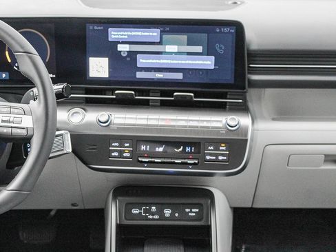 Certified 2025 Hyundai Kona SEL image 14