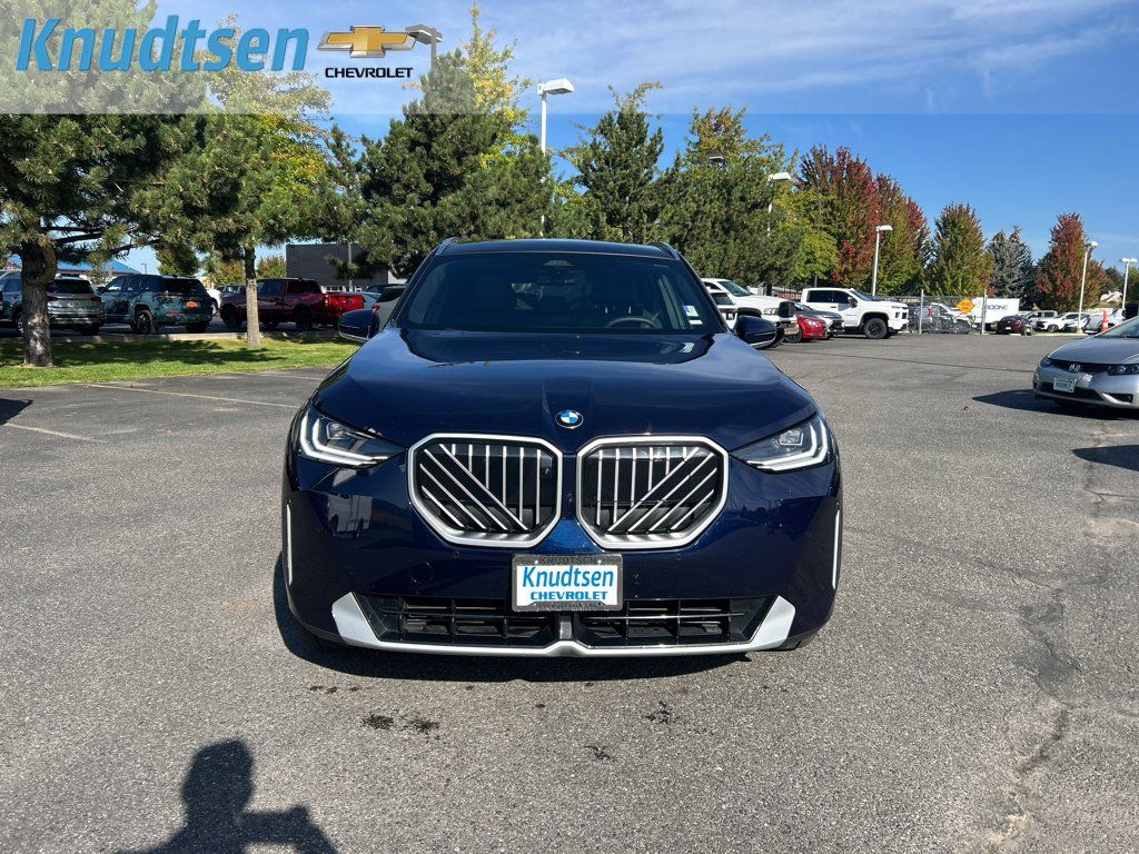 Used 2026 BMW X3 xDrive30i AWD/4WD image 2