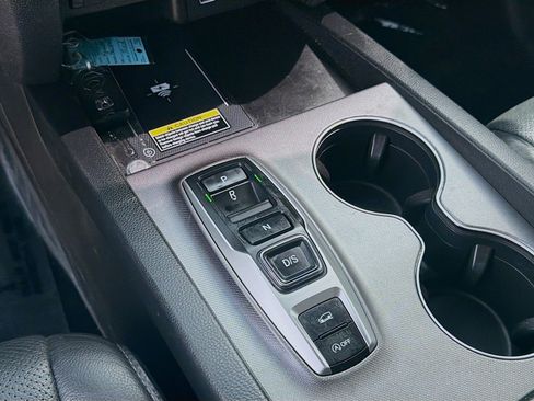 Certified 2025 Honda Passport EX-L image 15