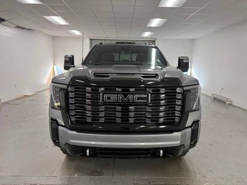 New 2026 GMC Sierra 3500 Denali Ultimate image 2