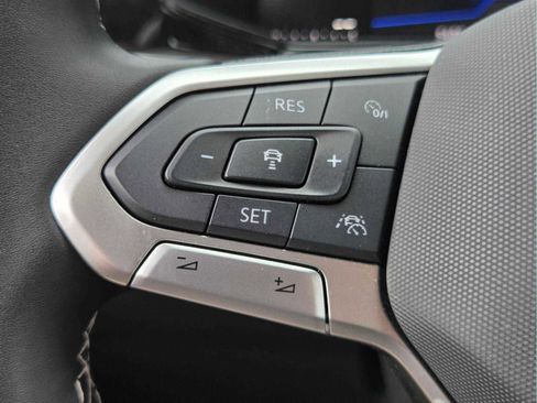Used 2025 Volkswagen Taos S FWD image 47