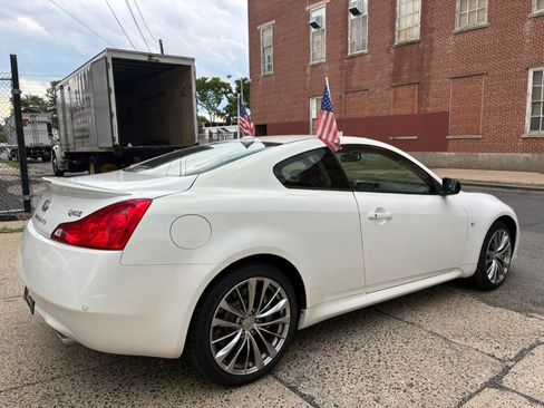 Used 2014 INFINITI Q60 AWD Coupe w/ Premium Package image 8