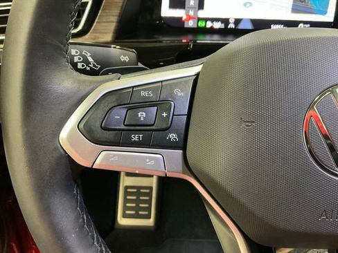 Used 2025 Volkswagen Atlas SEL Premium R-Line AWD/4WD image 27