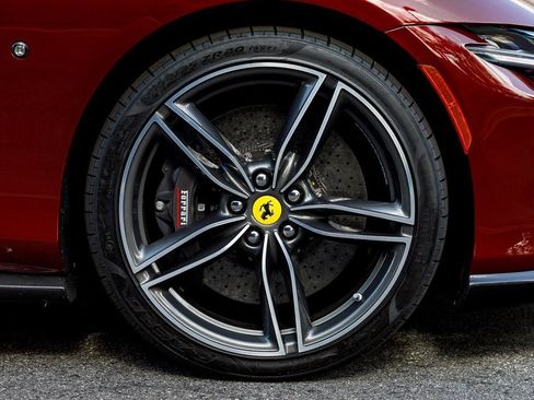 Used 2025 Ferrari Roma Spider image 12