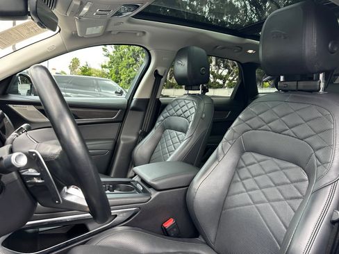 Used 2021 Jaguar F-PACE S image 6