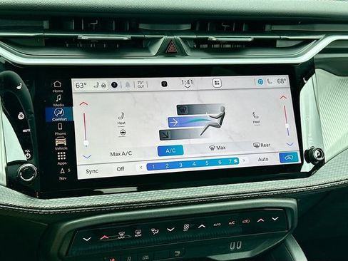 New 2026 Jeep Cherokee Limited image 11