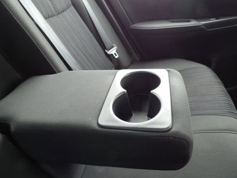 Used 2017 Nissan Sentra SV FWD image 12