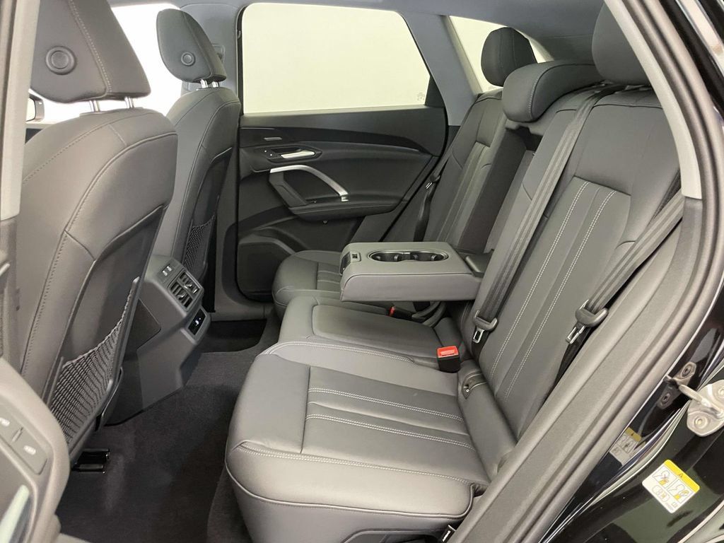 New 2026 Audi Q5 Premium Plus AWD/4WD image 19