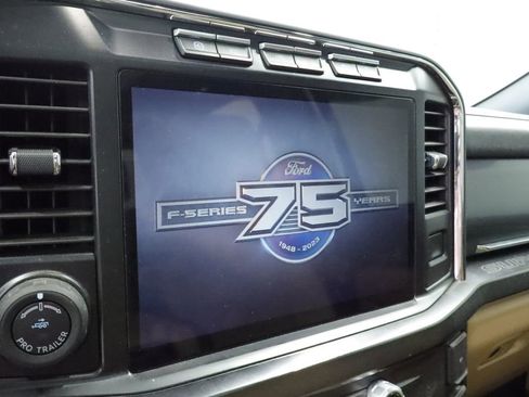 Used 2023 Ford F350 Lariat w/ Lariat Ultimate Package AWD/4WD image 35