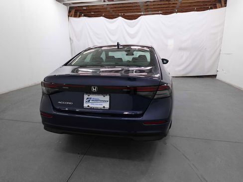 Used 2025 Honda Accord SE image 5