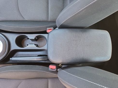 Used 2024 Kia Forte LXS image 20