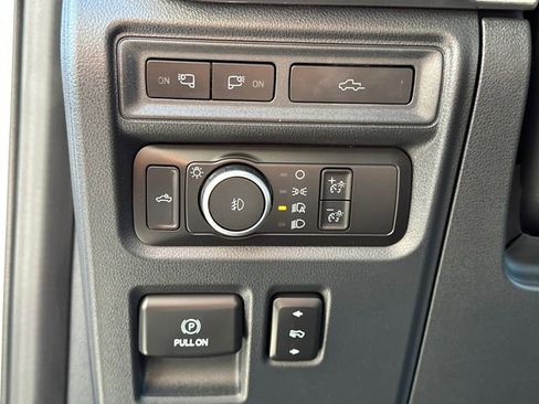 Used 2022 Ford F150 Lariat w/ Equipment Group 502A High image 27