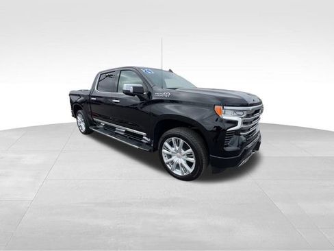 Certified 2024 Chevrolet Silverado 1500 High Country w/ High Country Premium Package image 2