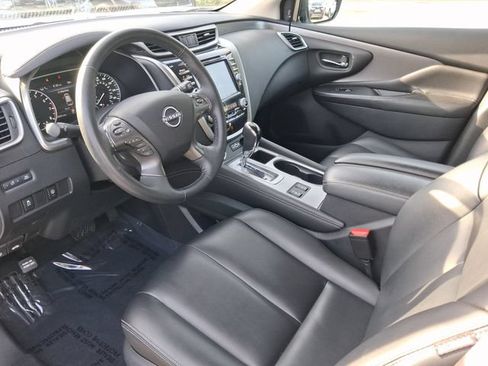 Used 2024 Nissan Murano SV FWD image 11