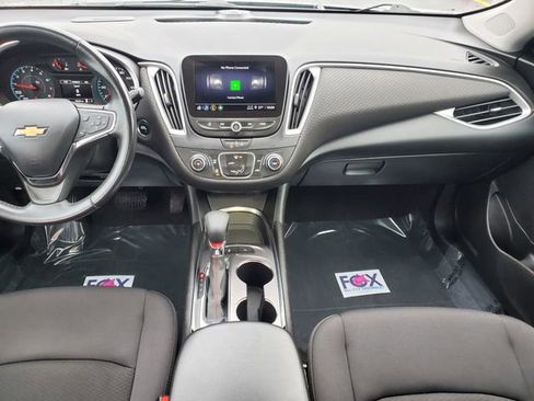 Used 2021 Chevrolet Malibu RS image 15