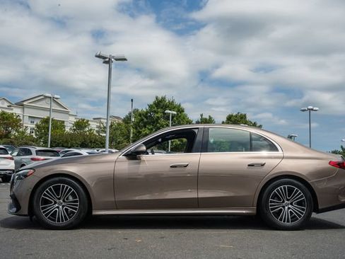 Certified 2024 Mercedes-Benz E 350 4MATIC Sedan image 4