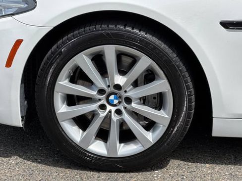 Used 2016 BMW 535i Sedan RWD image 46