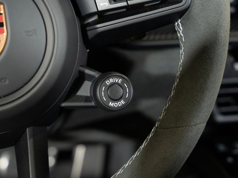 Certified 2026 Porsche 911 GT3 RWD image 31