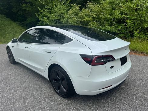 Used 2019 Tesla Model 3 Mid Range RWD image 8