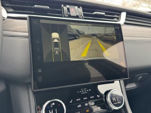 Used 2022 Jaguar F-PACE S image 18