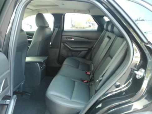 Used 2025 MAZDA CX-30 AWD 2.5 S w/ Preferred Package image 18