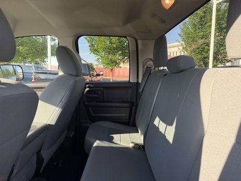 Used 2019 RAM 1500 Express w/ Express Value Package AWD/4WD image 17