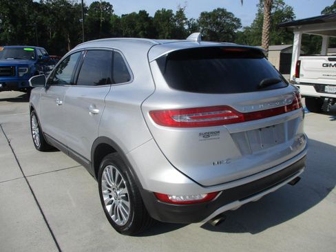 Used 2018 Lincoln MKC Reserve w/ Lincoln MKC Climate Package FWD image 6