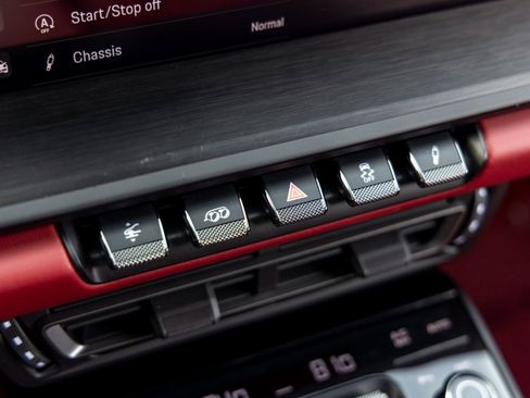 Used 2024 Porsche 911 Targa 4 GTS image 42