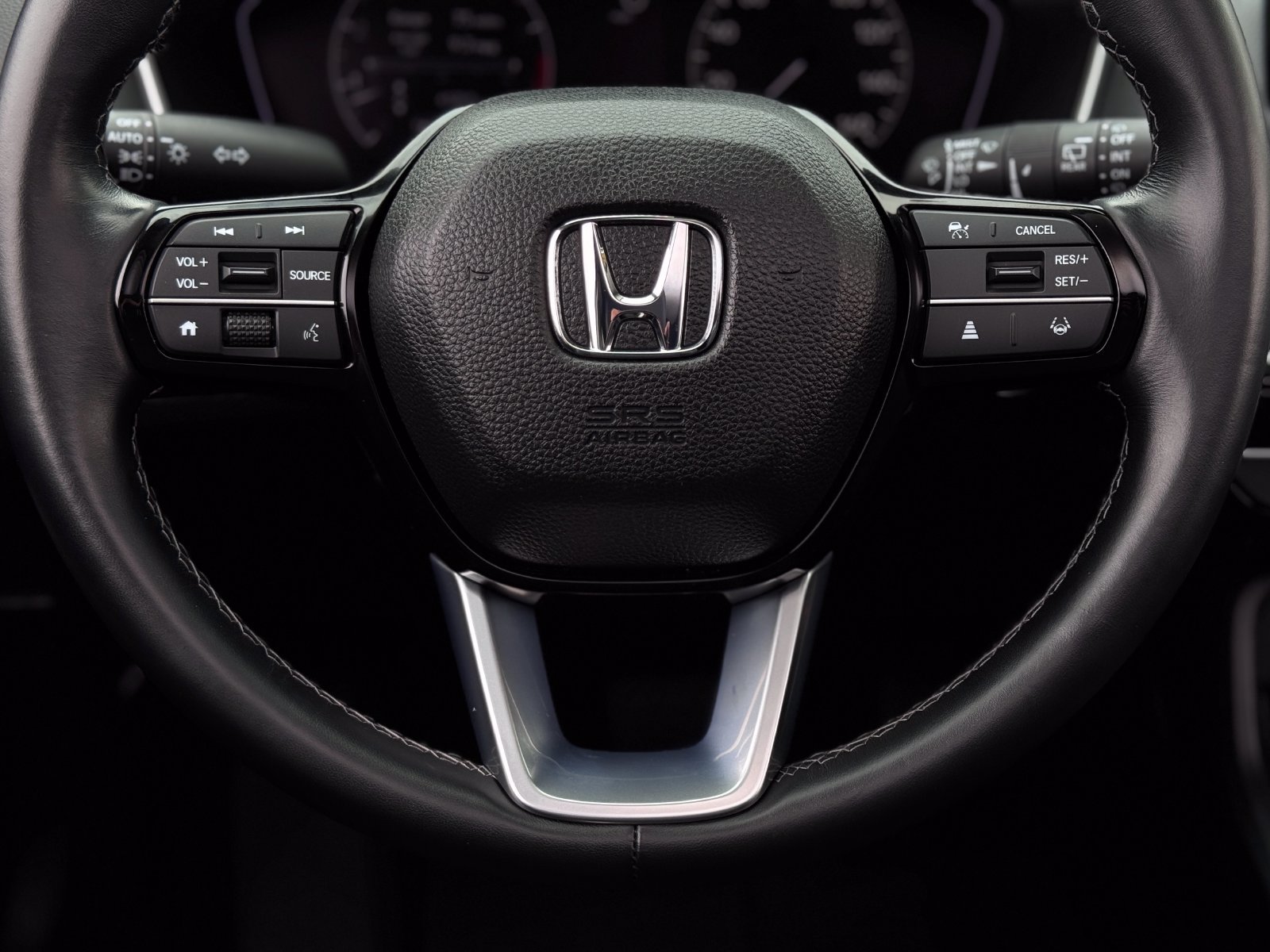 Used 2024 Honda Civic EX-L image 18
