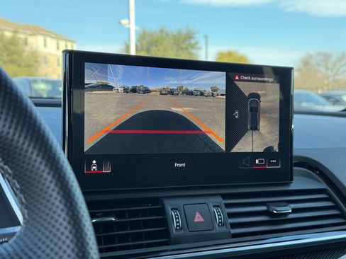 Certified 2024 Audi SQ5 Premium Plus w/ Premium Plus Package image 18