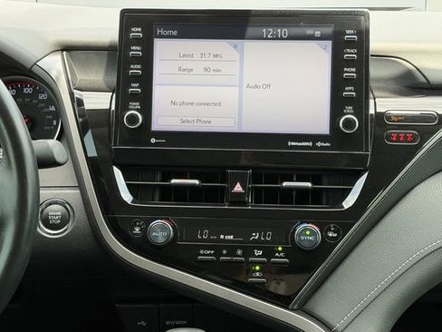 Used 2023 Toyota Camry XSE image 17