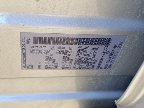 Used 2023 Nissan Rogue SV image 6