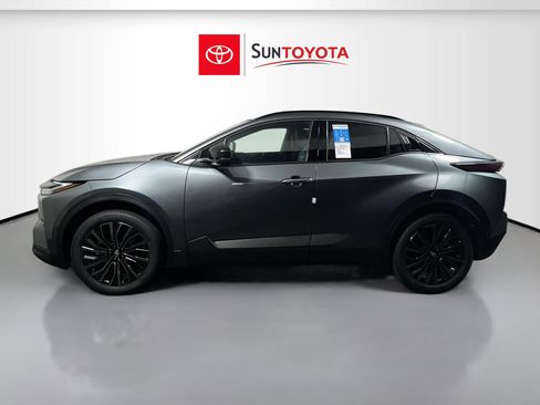 New 2026 Toyota C-HR AWD/4WD image 7