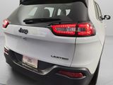 Used 2018 Jeep Cherokee Limited image 5