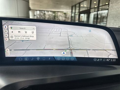 Certified 2026 Cadillac Vistiq Sport image 14