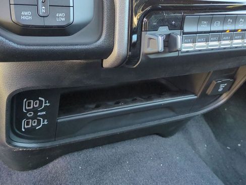 New 2026 RAM 2500 Tradesman AWD/4WD image 22