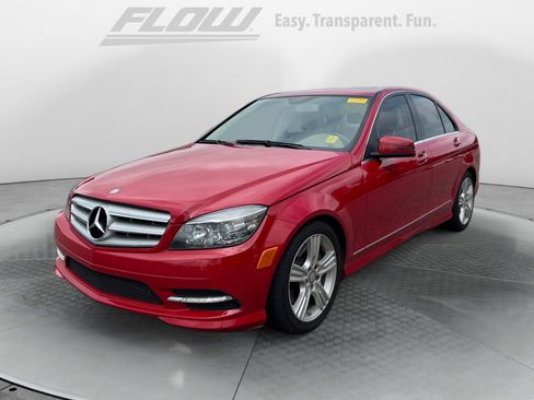 Used 2011 Mercedes-Benz C 350 Sport image 3