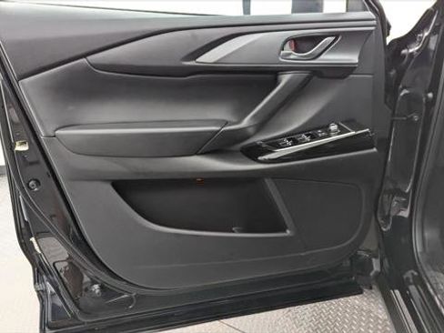 Used 2023 MAZDA CX-9 Touring Plus image 13