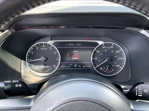 Certified 2025 Nissan Pathfinder SV AWD/4WD image 20