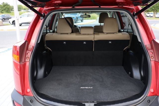 Used 2014 Toyota RAV4 Limited AWD/4WD image 10