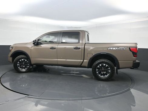 Used 2021 Nissan Titan PRO-4X w/ Pro-4x Convenience Package AWD/4WD image 46