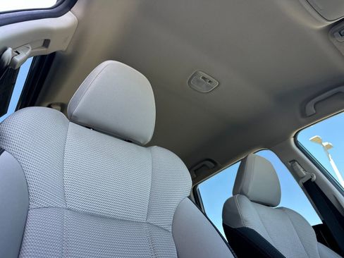 Used 2023 Subaru Forester AWD/4WD image 16
