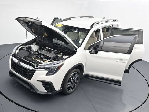 Used 2024 Subaru Ascent Limited AWD/4WD image 40