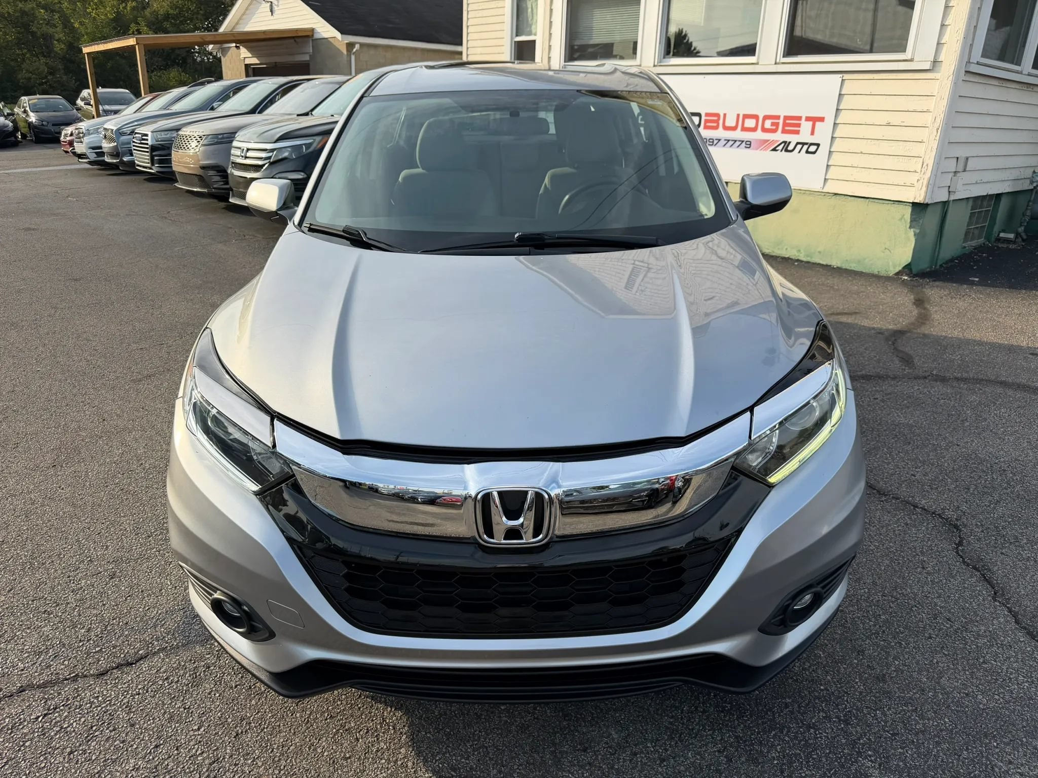 Used 2021 Honda HR-V LX image 4