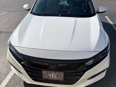 Used 2018 Honda Accord EX-L image 3