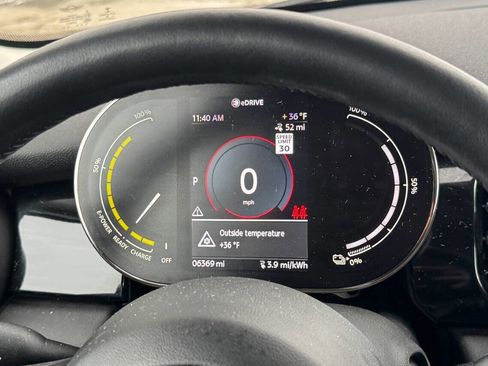 Used 2022 MINI Cooper SE image 28