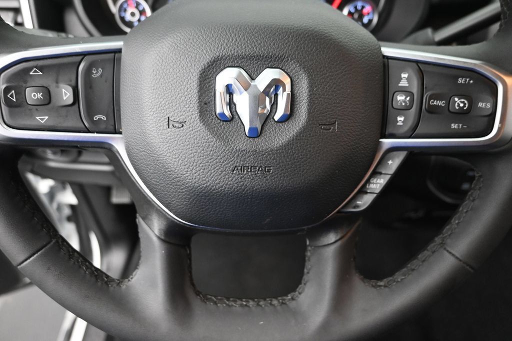 Used 2026 RAM 2500 Big Horn AWD/4WD image 17